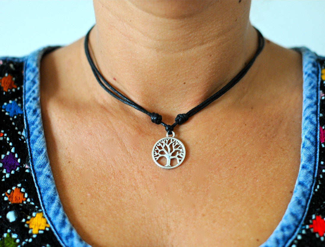 Buy GIVA 92.5 Sterling Silver Tree of life Necklace for Women Online At  Best Price @ Tata CLiQ